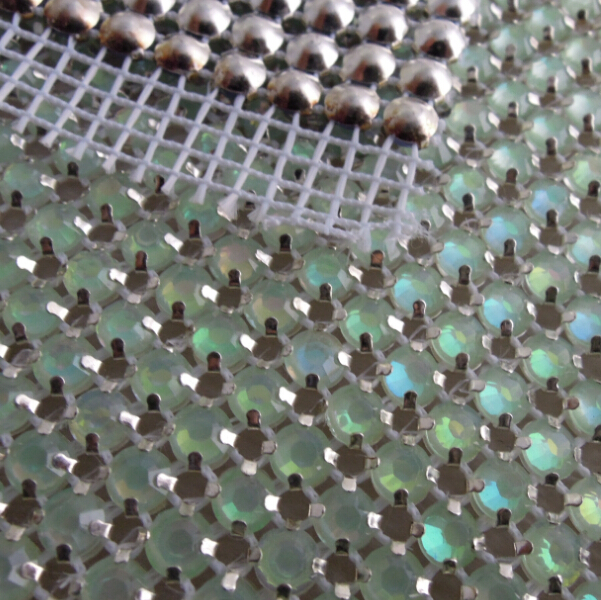  厂家直销24排树脂网钻网纱钻手缝金色爪树脂钻网
